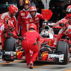 Ferrari Takkan Menyerah Kejar Gelar Juara
