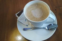 Long Weekend di Bandung, Asyiknya Ngopi di Selasar Sunaryo