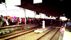 Menunggu kedatangan sang superstar!!