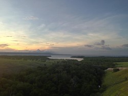 Pemandangan Luar Biasa dari Bukit Walakanan, Sumba