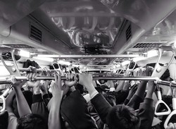 Sang Roker (Rombongan Kereta)