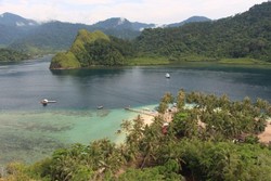 Pulau di Sumatera Barat yang Dibilang Mirip Raja Ampat