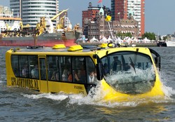 Cologne Bakal Punya Bus yang Bisa Mengapung di Sungai