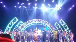 Menonton Sirkus dan Sulap Spektakuler Trans Studio Bandung