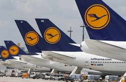 Ada Penumpang Kelainan Jiwa, Pesawat Terpaksa Mendarat di Hamburg