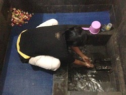 Air yang Konon Bikin Awet Muda dari Lombok