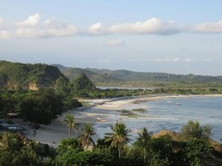 Bukit Merese, Tempat Baru Mengagumi Indahnya Pantai di Lombok