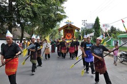 Mengenal Kehidupan & Tradisi Menikah Suku Sasambo di NTB