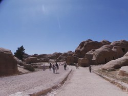 Menemukan Kota Hilang Petra di Yordania