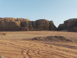 Foto-foto Planet Mars di Bumi