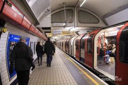 London Tube Akan Beroperasi 24 Jam Sehari