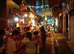 5 Tips Menemukan Street Food Nikmat di Hong Kong