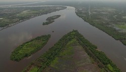 Menyusuri Sejarah & Indahnya Pulau Telo di Kapuas