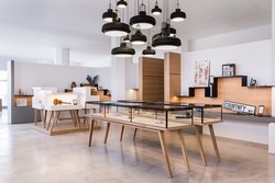 Liburan ke LA, Sekaligus Sumbang Barang Mantan di Museum Ini