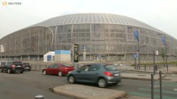 Eksterior Stadion Pierre Mauroy Bak Lampion
