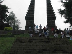 Jalan-jalan ke Candi Ceto di Kaki Gunung Lawu