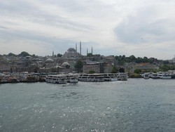 Wisata Sejarah Hingga Kuliner di Istanbul