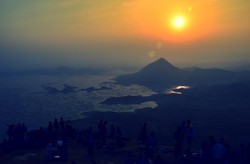 Spot Terbaik Menikmati Waduk Jatiluhur di Purwakarta