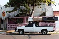 Melancong ke Kota Peti Mati di El Savador, Berani?