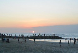 Tak pernah Bosan ke Pantai Kuta, Bali