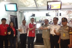 Pertama di Indonesia dari AirAsia: Mesin Bagasi Otomatis
