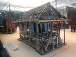 Menengok Koleksi Benda Kuno di Museum Nasional Jakarta