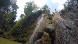 Yang Tersembunyi di Tuban, Air Terjun Bongok