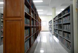 Wisata Edukasi Sambil Liburan Sekolah di Perpustakaan Malang