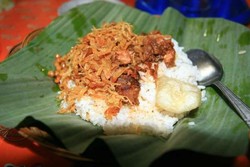 Nasi Balap Puyung Khas Lombok, Bikin Lidah bergoyang