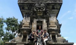 Jalan-Jalan Sambil Belajar Sejarah di Candi Kidal Malang
