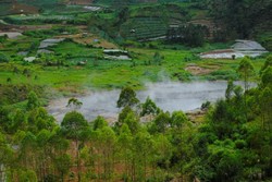 Satu Lagi yang Cantik di Dieng, Kawah Sileri