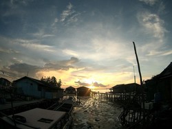 Hunting Foto di Pasar Ikan Jembatan Puri Sorong