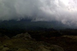Liburan Berkesan ke Bali, Mendaki Gunung Agung Saja