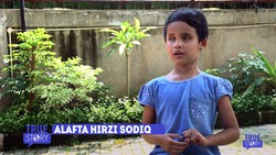Zizi, Bocah Tunanetra yang Jago Main Piano