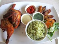 Mencicip Butter Rice Afrika dengan Chicken Rotisserie dan Pisang Panggang