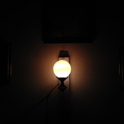 Selalu ada cahaya kecil di kegelapan