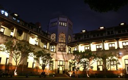 Lawang Sewu Semarang Night Life