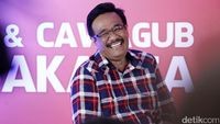 Blak-Blakan: Saat Djarot Dihibur Megawati Palsu Ala Teamlo
