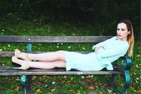 Ew! Desainer Ini Bikin Gaun dari Ikan dan Udang Mentah