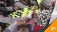 Video Polisi Tampol Pendemo Tua di Sumbernongko
