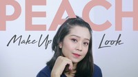 Wajah Cerah dengan Peach Make up Look