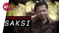 Novanto Tebar Senyum Hadapi Sidang