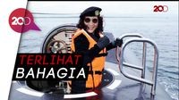 Gaya Menteri Susi Jajal Kapal Selam Baru TNI AL