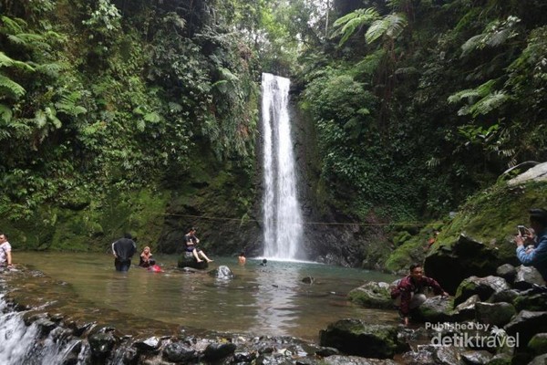 Curug Ngumpet
