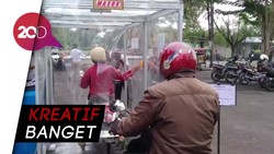 Drive Thru Bilik Disinfektan Ala Solo