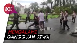 Geger! Detik-detik Pria Terobos Masuk Mako Brimob Polda Sultra
