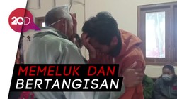 Tangis Haru Ortu Pendaki yang Selamat Turun Gunung Lawu