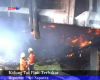 Kolong Tol Pluit Terbakar