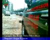 Lumpur Sisa Banjir Mulai Dibersihkan