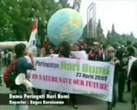 Demo Peringati Hari Bumi